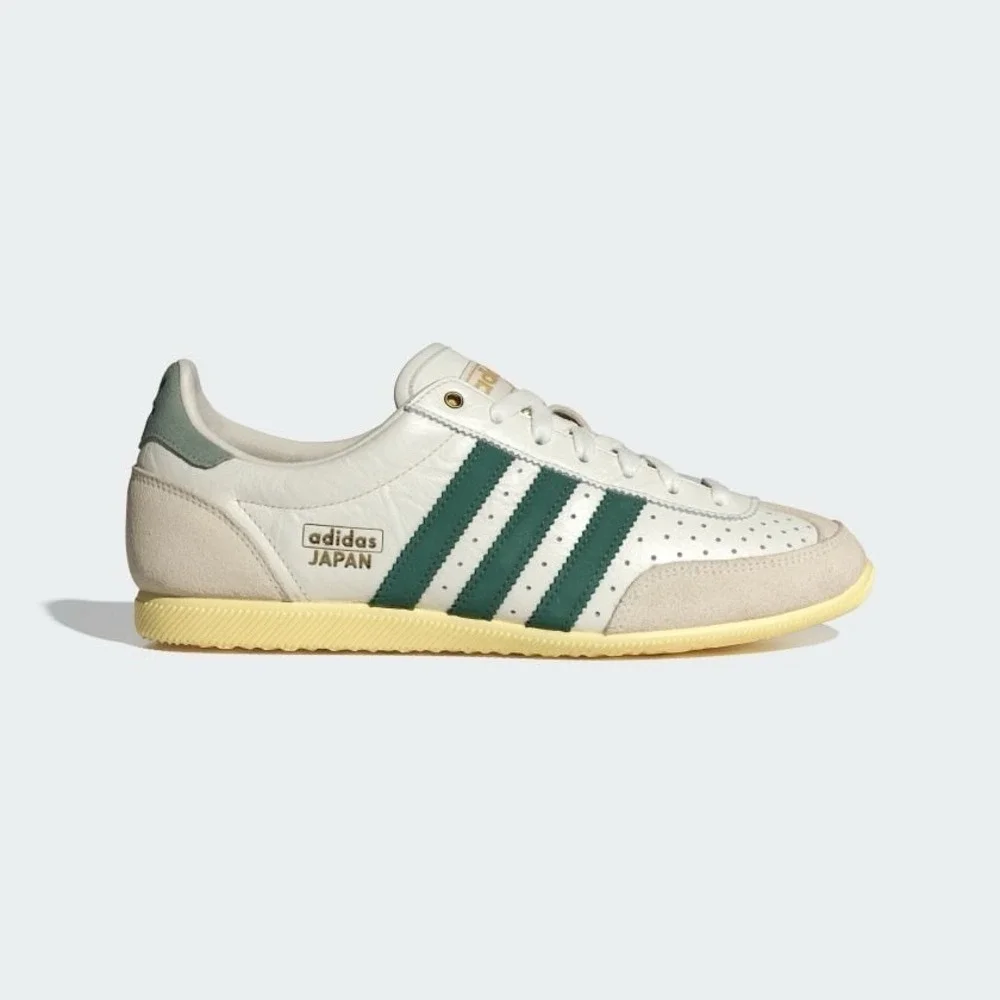 adidas Japan Women's Size 9.5‎ US Off White Collegiate Green Orange Tint JI2663